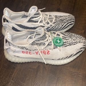 YEEZY ZEBRA